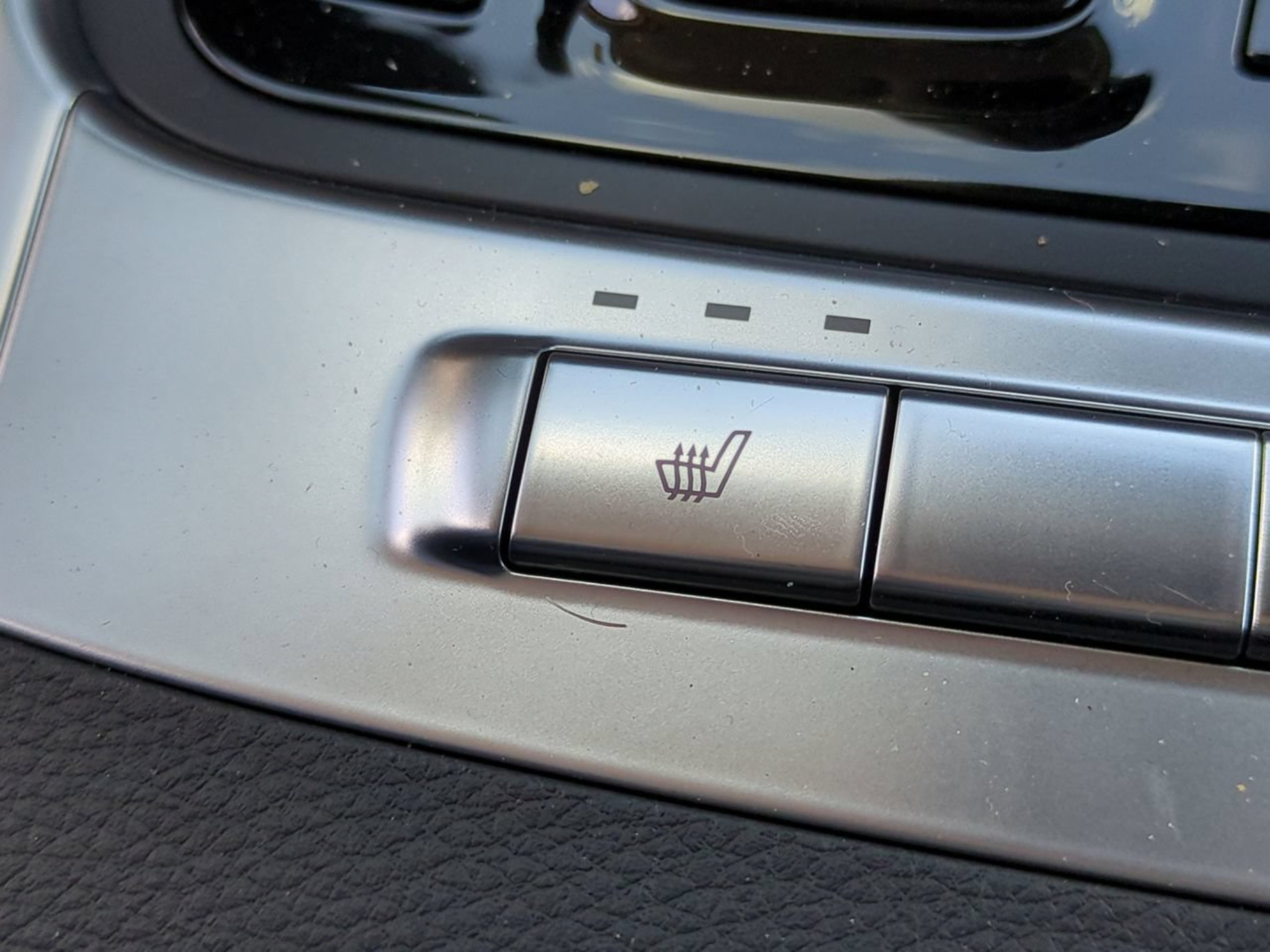 New 2026 Ivory Silver Kia EX image 36