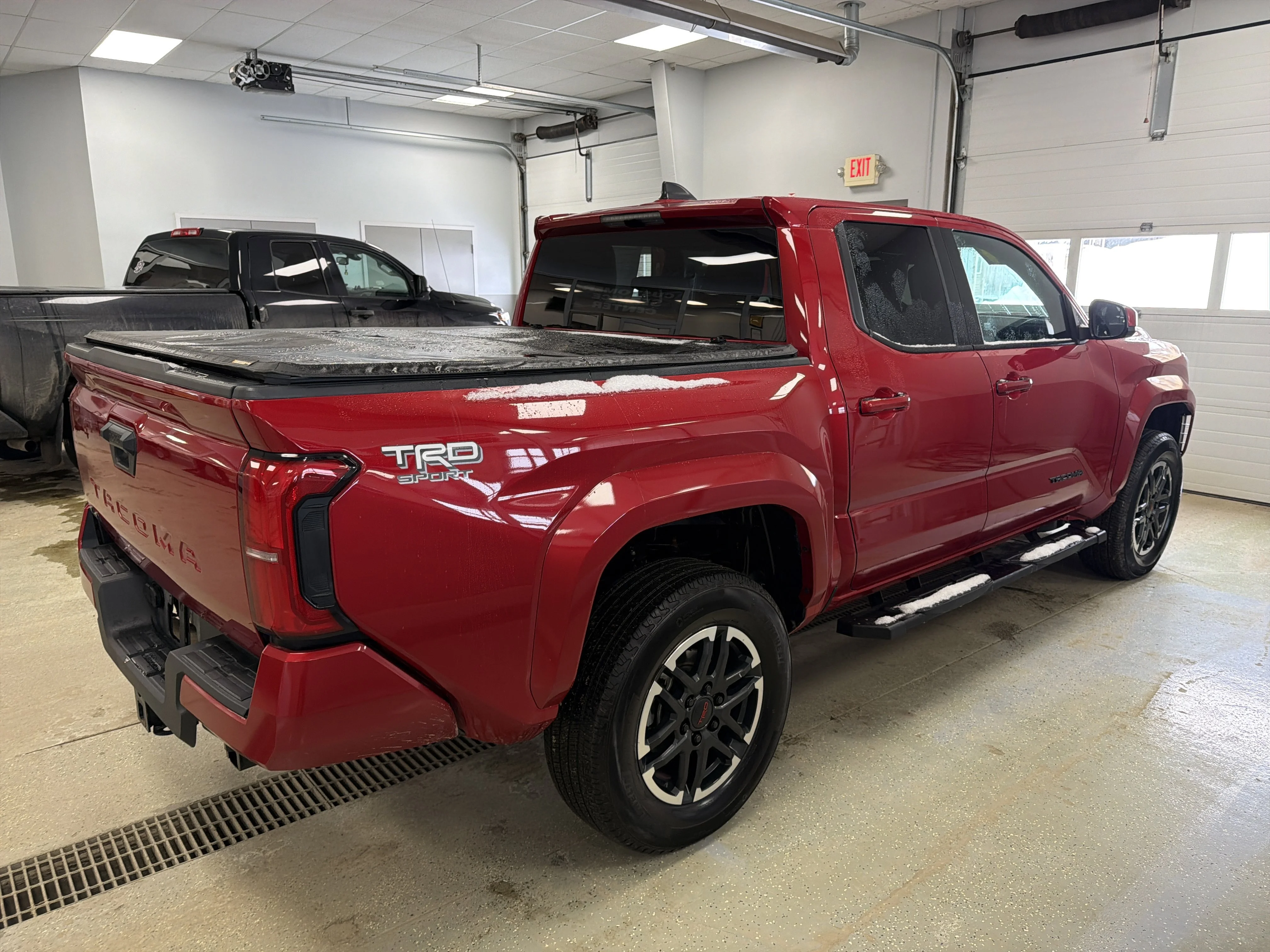 2024 Toyota Tacoma TRD Sport - Photo 6