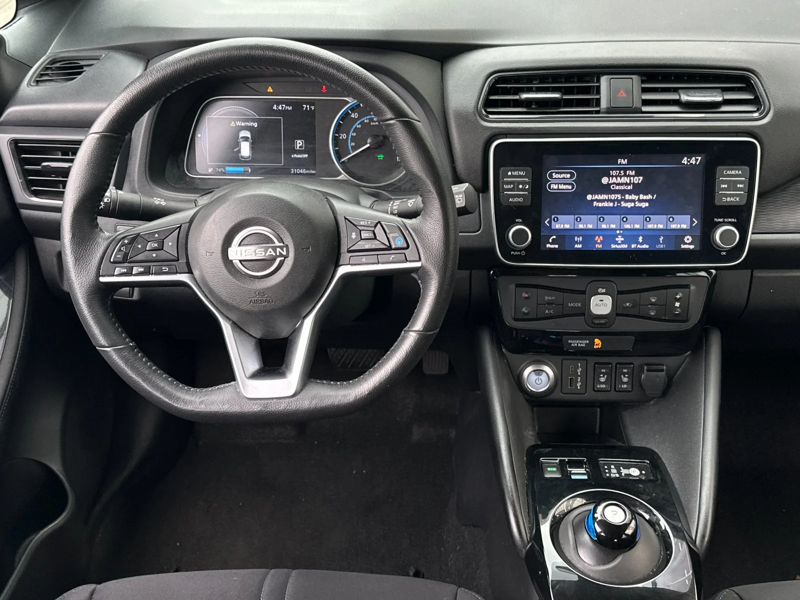 Used 2025 Super Black/Pearl White Nissan SV Plus image 13