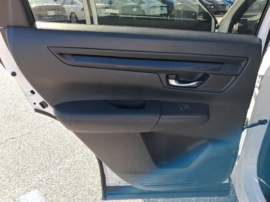 Used 2024  Honda Sport image 24