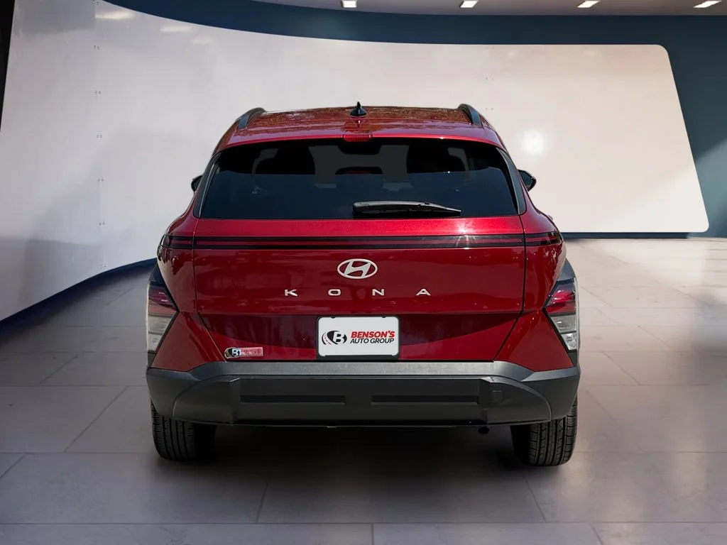 Used 2025 Red Hyundai SEL image 4
