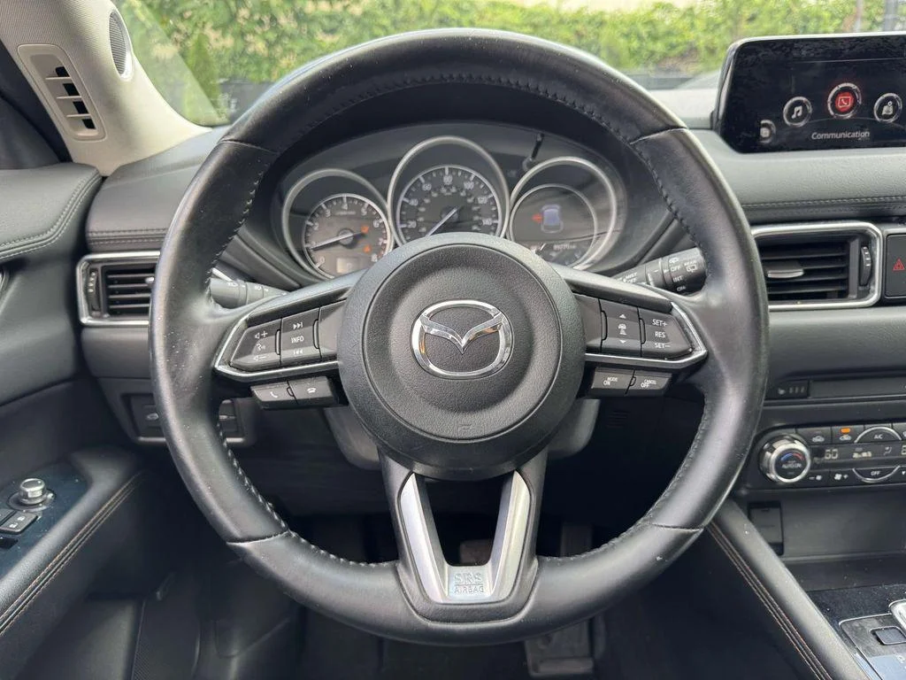 Used 2018 Deep Crystal Blue Mica Mazda Grand Touring image 19