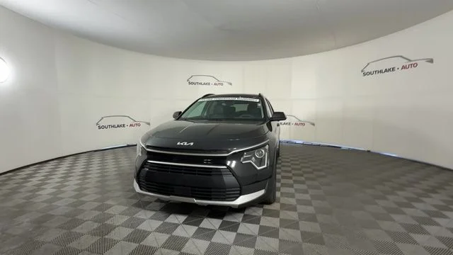 New 2026 Aurora Black Pearl Kia EX image 3