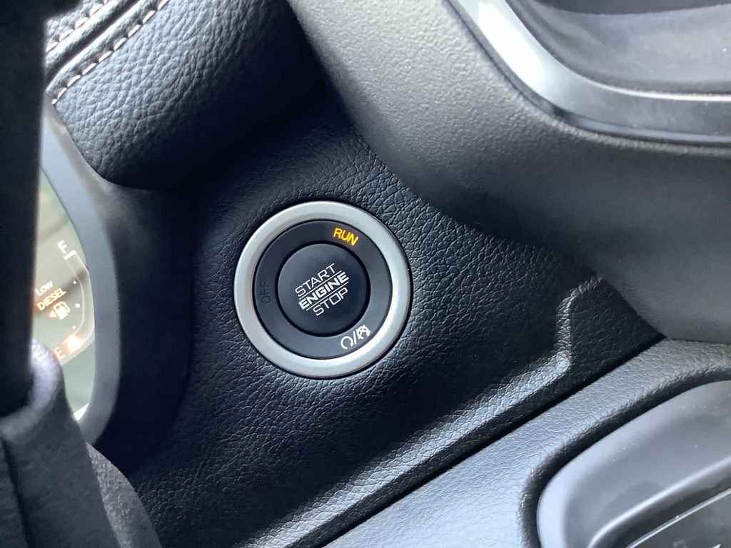 2025 RAM 2500 Laramie - Photo 16