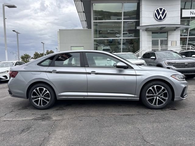New 2026 Silver Volkswagen 1.5T Sport image 6
