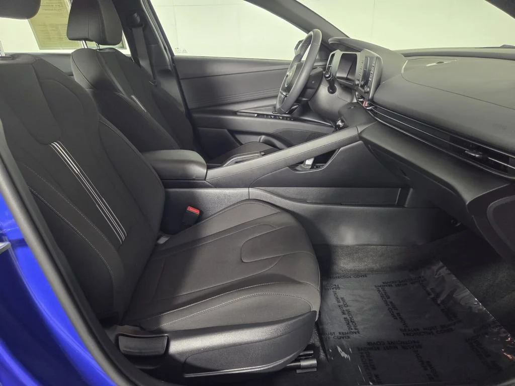 Used 2026 Intense Blue Hyundai SEL Sport image 31