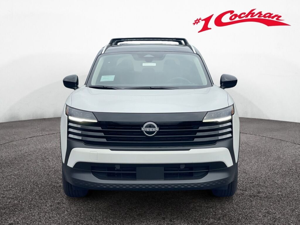 New 2026 Aspen White Tricoat/Super Black Nissan SV image 2