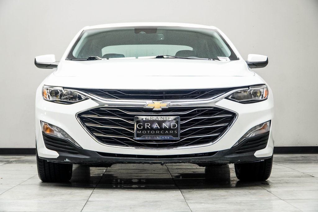 Used 2024 White Chevrolet LT image 7