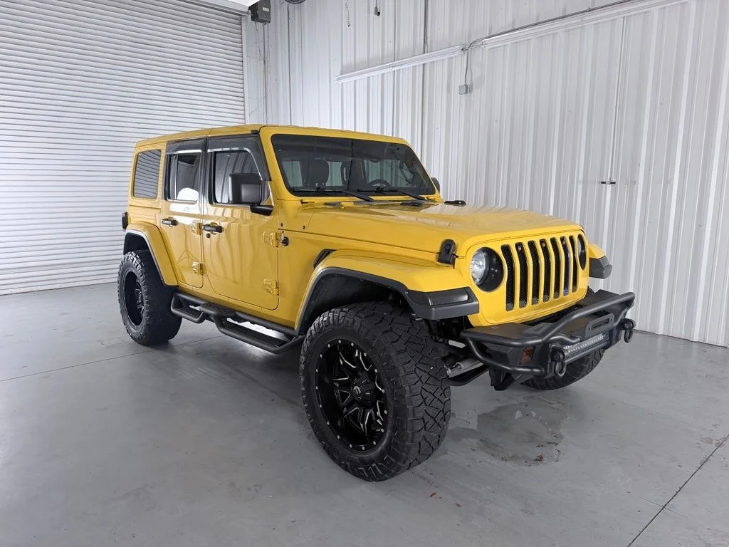 Used 2018 Yellow Jeep Unlimited Sahara image 3