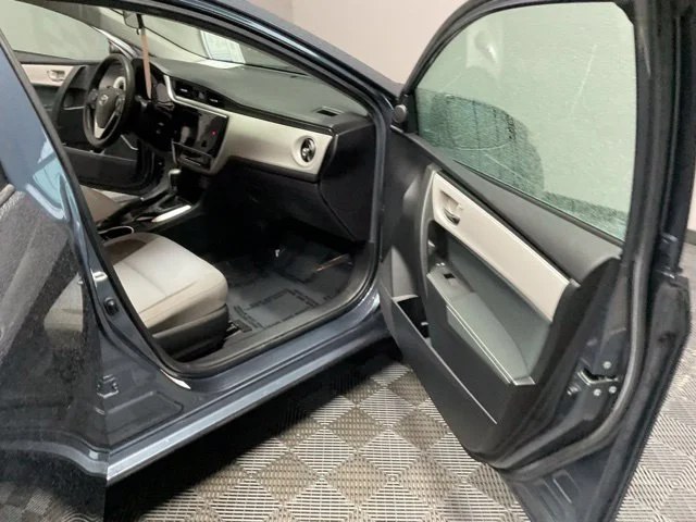 Used 2018 Gray Toyota LE image 22