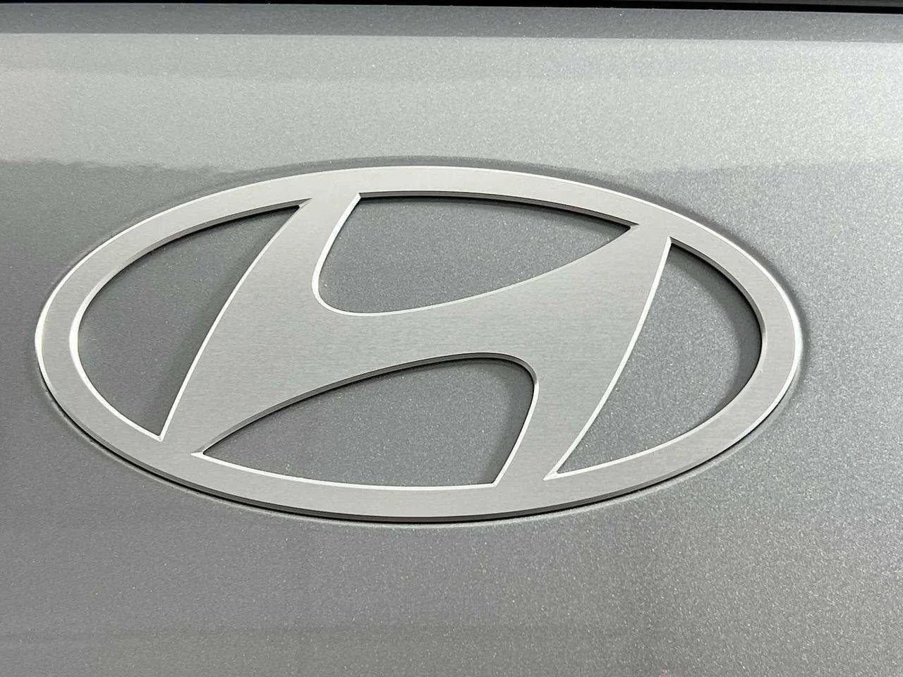 2026 Hyundai Santa Fe Hybrid — photo 19