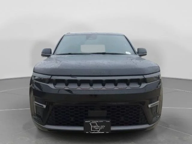 New 2026 High Gloss Black Exterior Paint Jeep Limited Altitude image 2
