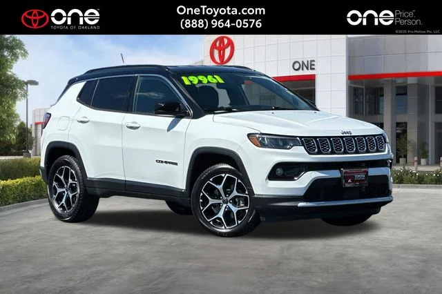 Used 2025 White Jeep Limited image 1