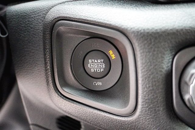 New 2026 Bright White Clear-Coat Exterior Paint Jeep Sport image 34