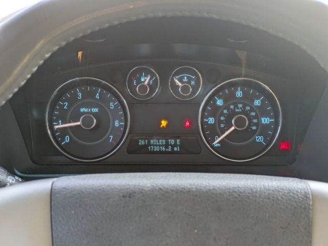 Used 2010 White Ford SE image 28