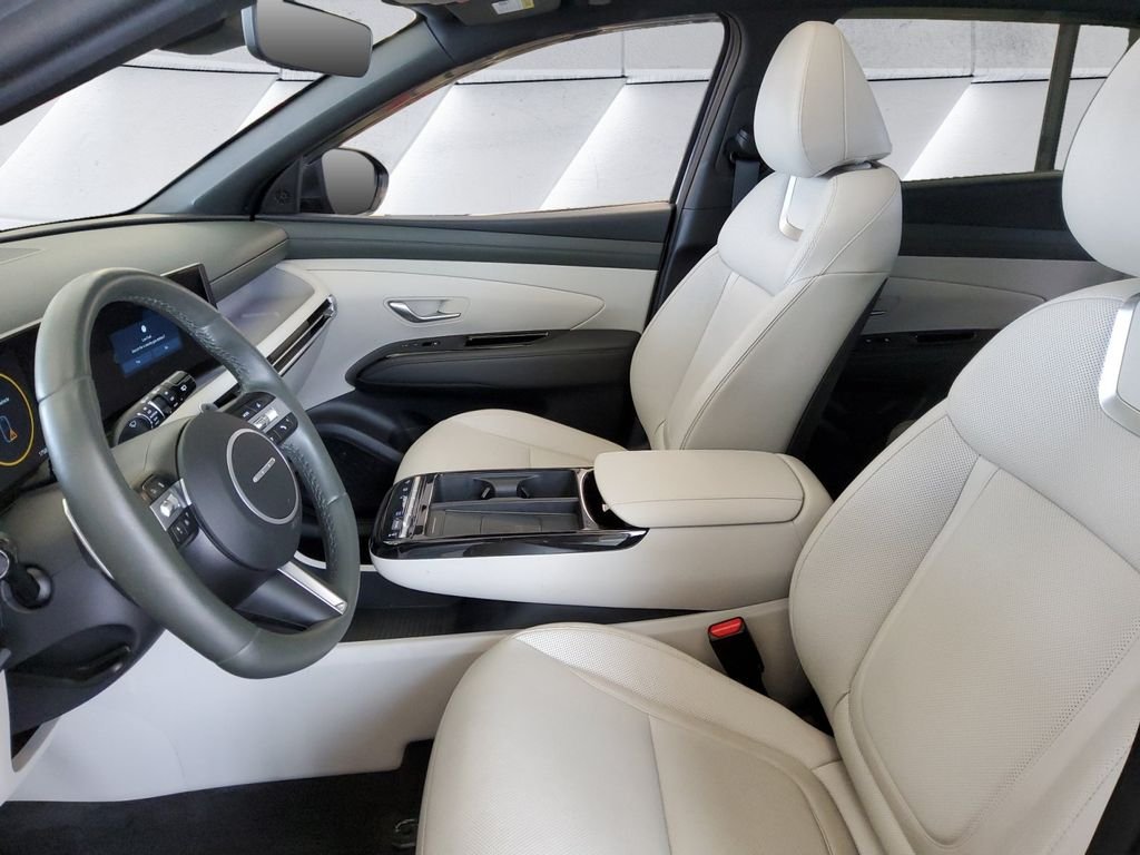 Used 2025 Silver Hyundai Limited image 7