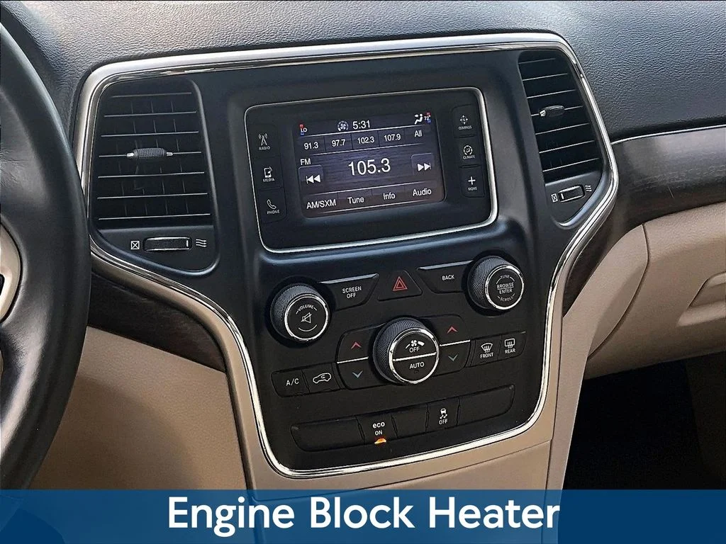 Used 2014 Beige Jeep Laredo image 12