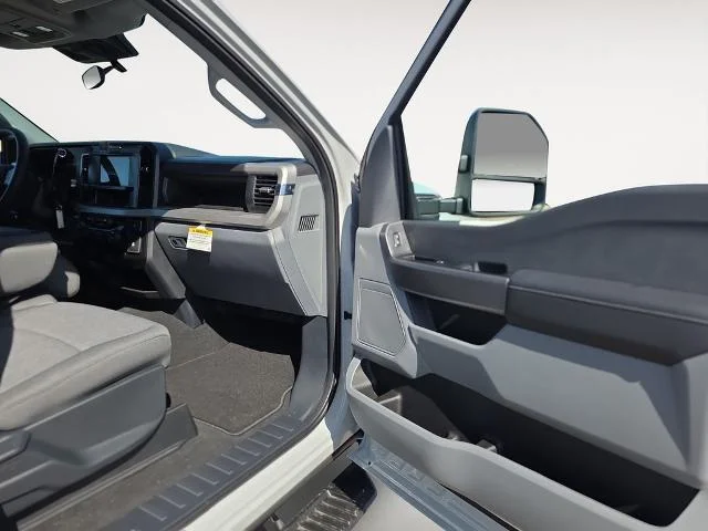 New 2026 Avalanche Ford F-350® XL image 29