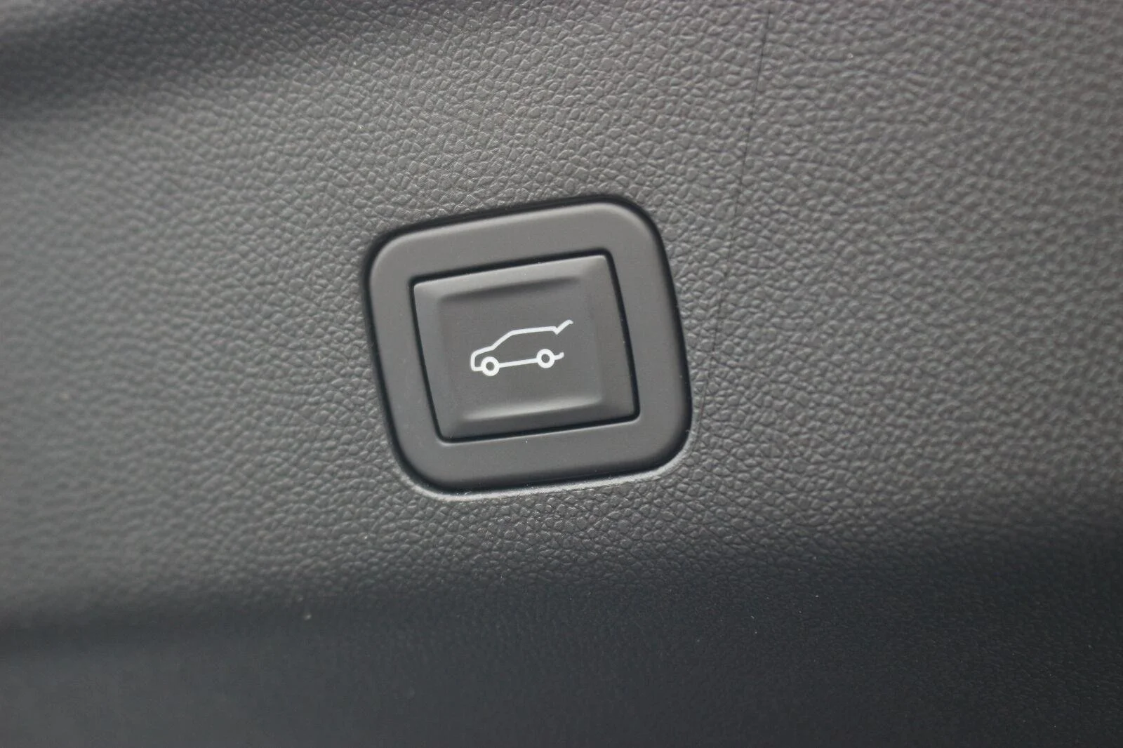 Used 2025 Dark Ash Metallic Chevrolet RST image 13