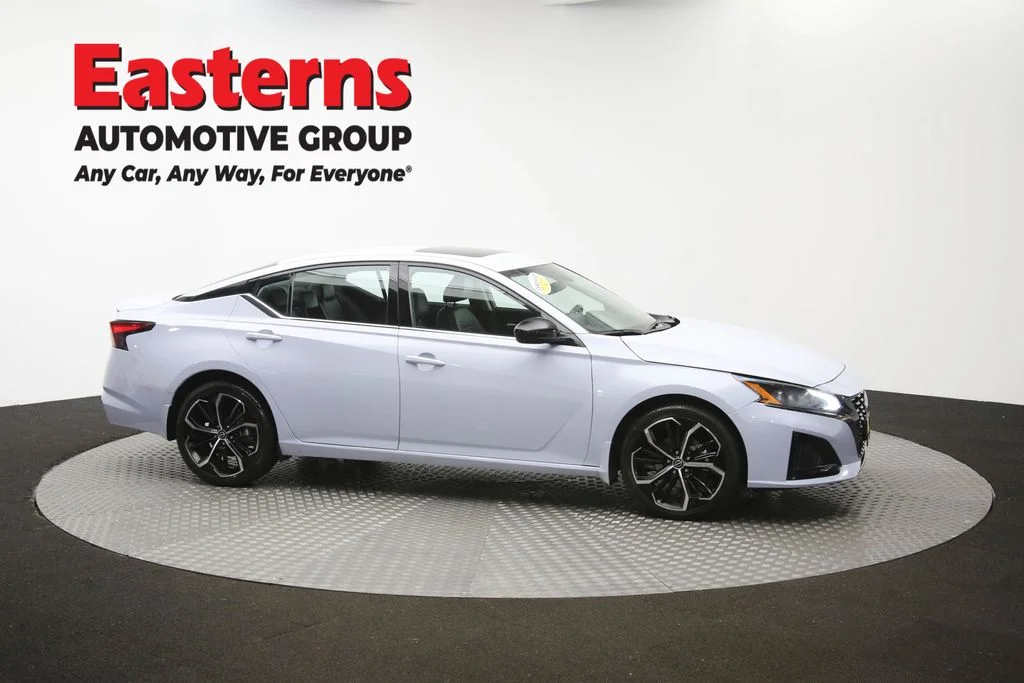 Used 2023 Gray Nissan 2.5 SR image 47