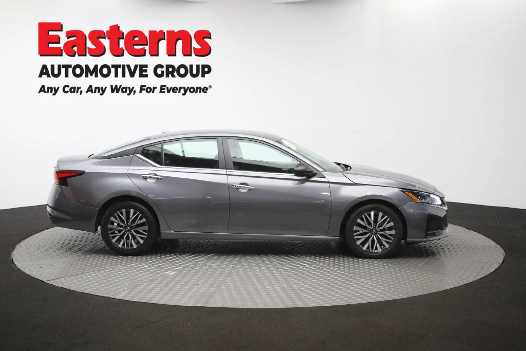 Used 2024 Gray Nissan 2.5 SV image 46