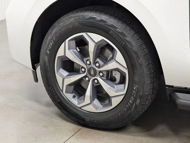 New 2027 Star White Metallic Tri-Coat Ford Active image 33