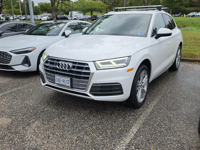 2020 Audi Q5 Premium Plus