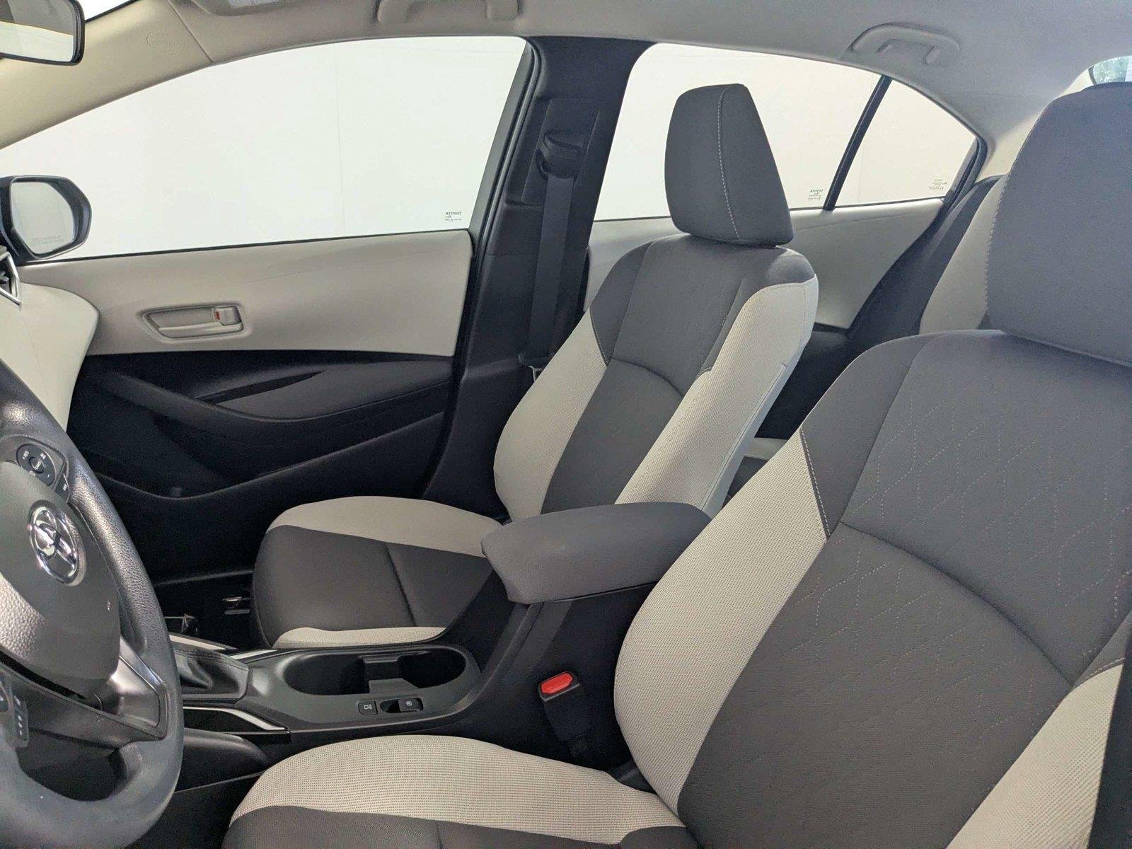 Used 2025 Underground Toyota LE image 11