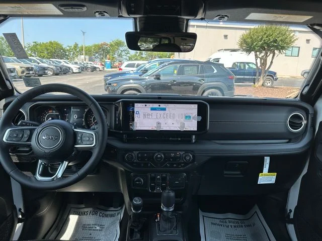 2025 Jeep Wrangler 4-Door Sahara - Photo 29