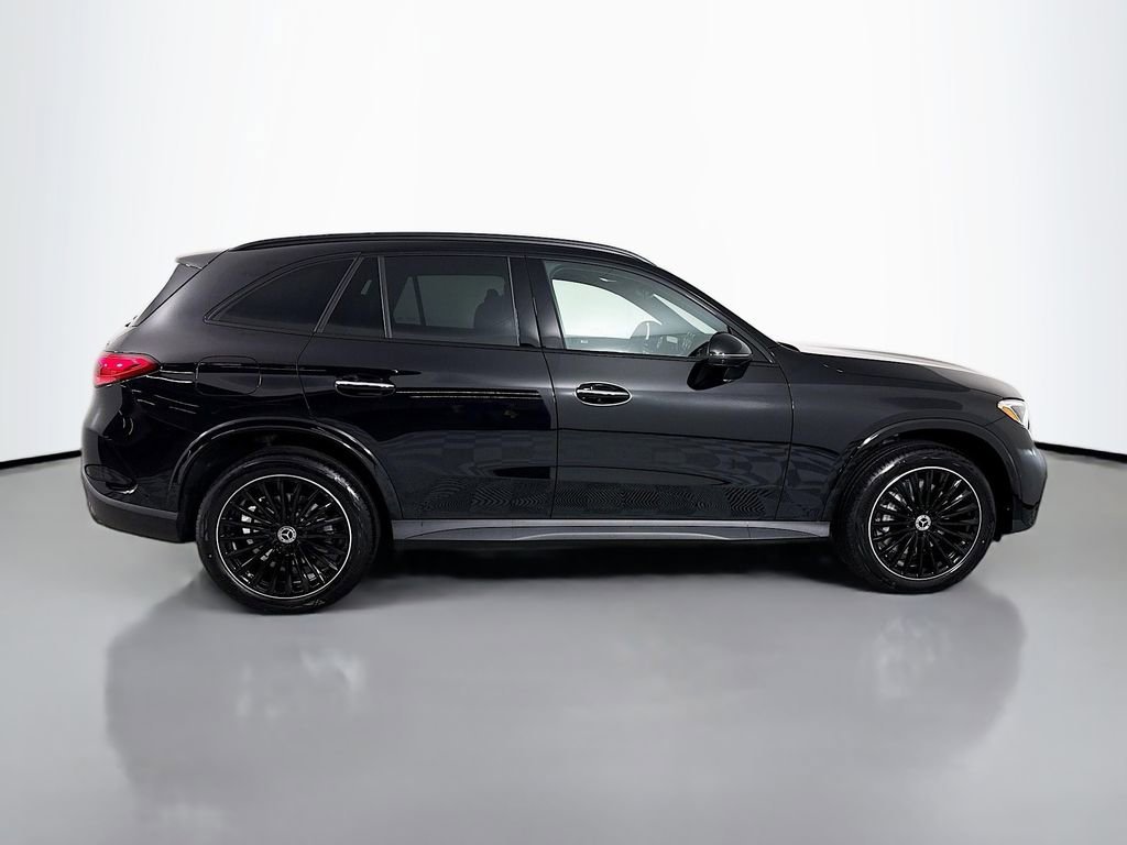 New 2026 Obsidian Black Metallic Mercedes-Benz GLC 300 image 34