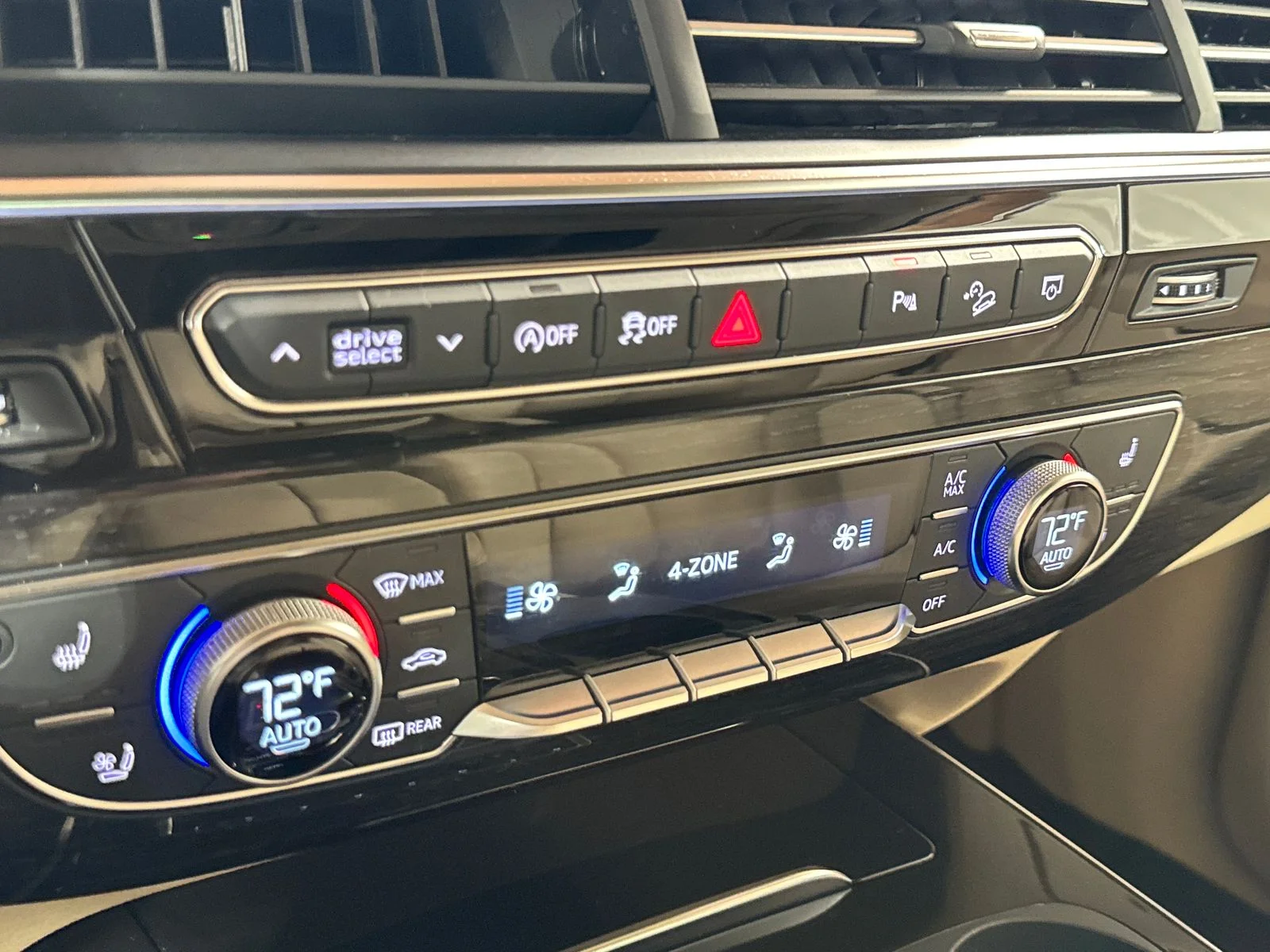 Used 2019 Glacier White Audi 55 Premium Plus quattro image 23