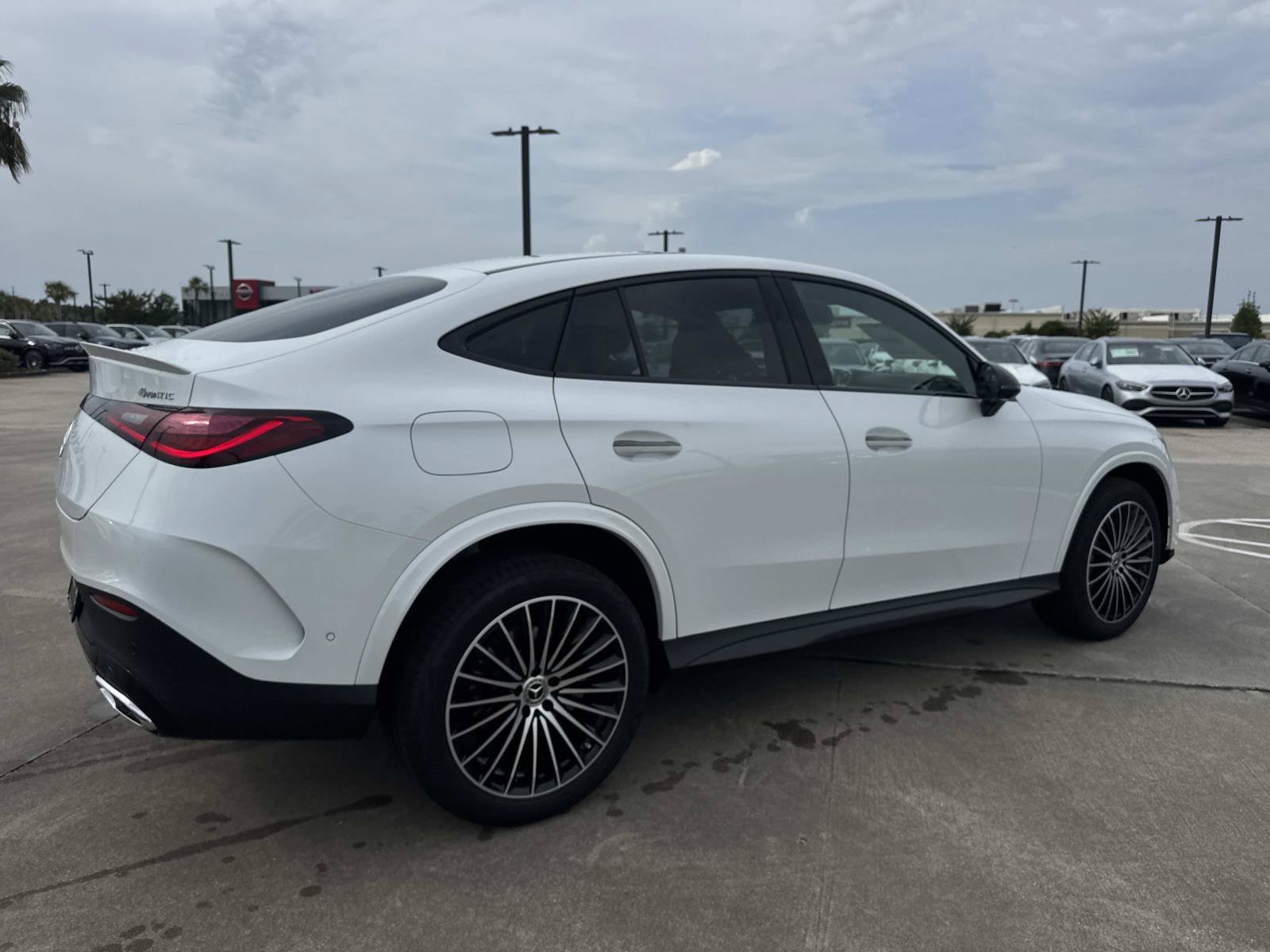 New 2027 White Mercedes-Benz GLC 300 Coupe image 5
