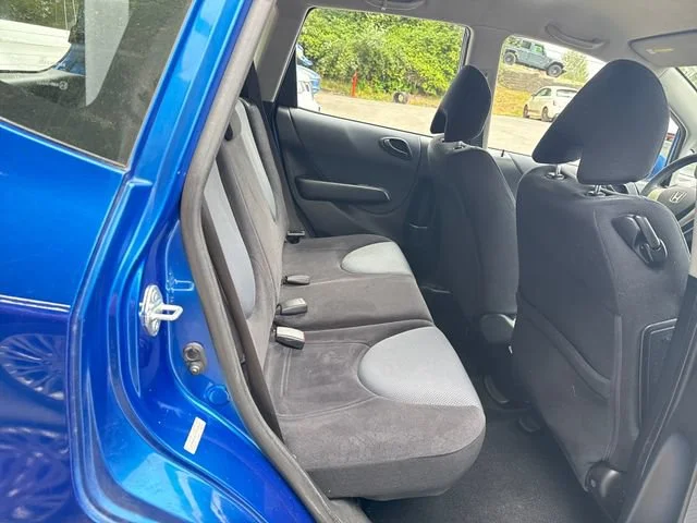Used 2007 Blue Honda Base image 10