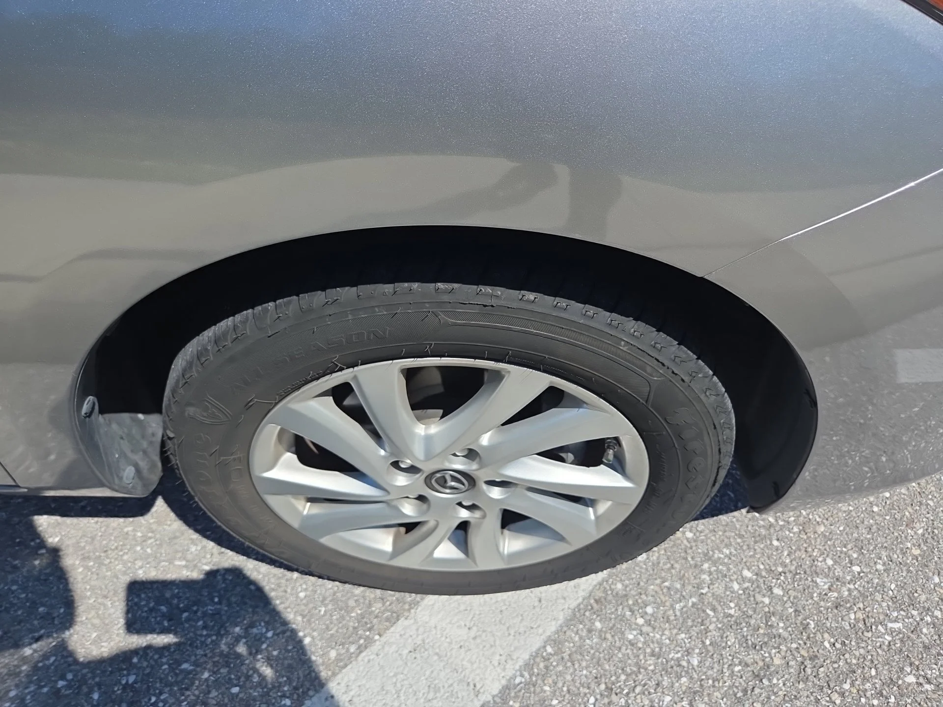 Used 2013 Black Mica Mazda i Touring image 23