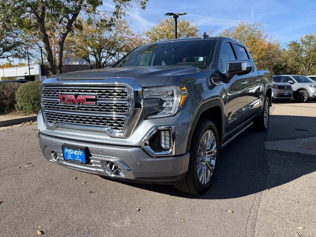 Used 2020 Steel Metallic GMC Denali image 8
