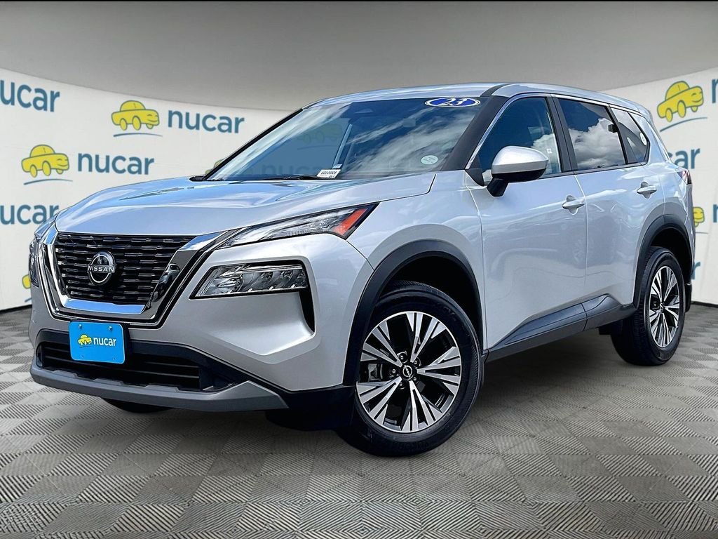 Used 2023 Silver Nissan SV image 3
