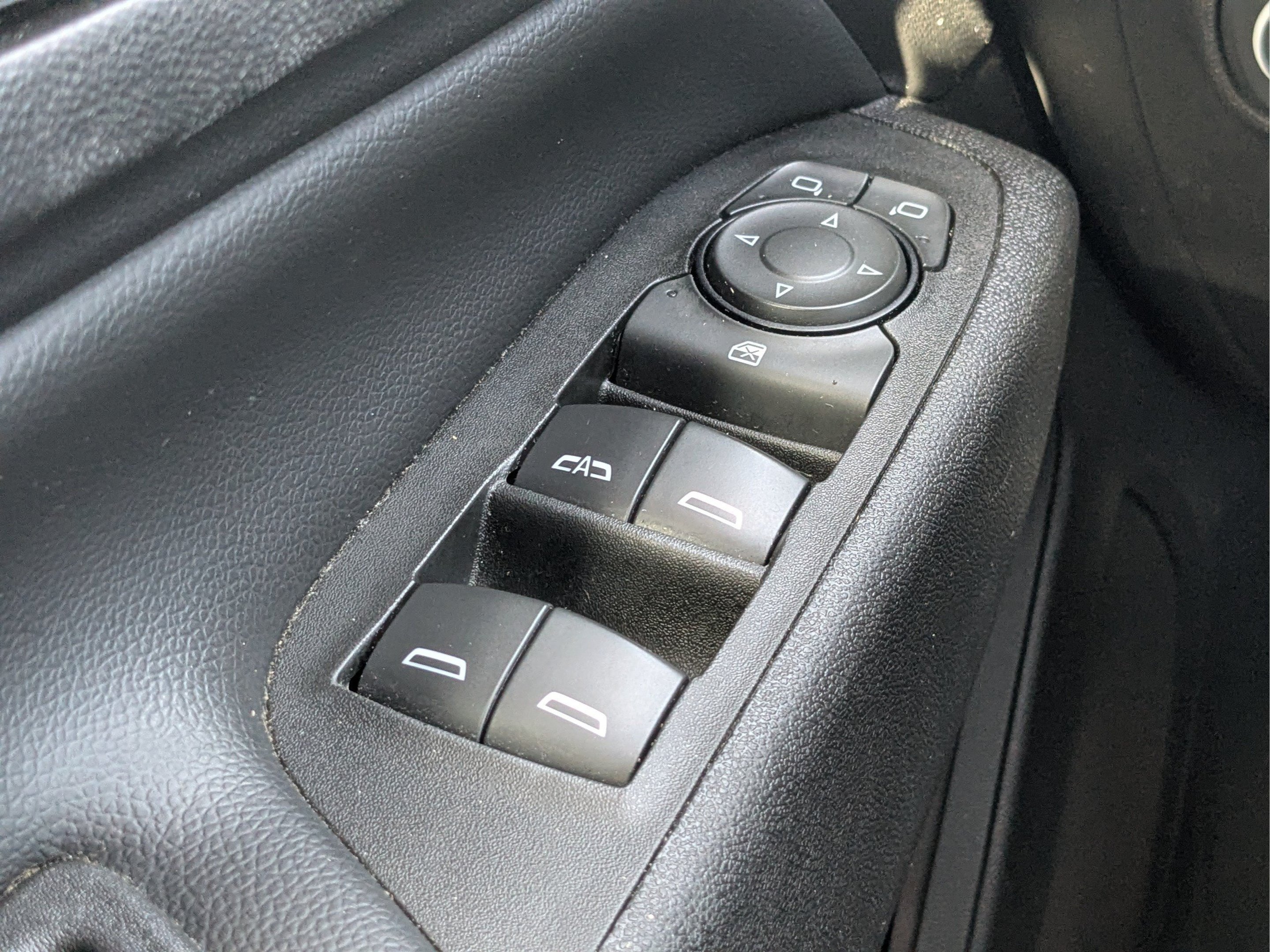 2020 Chevrolet Equinox Premier - Photo 26