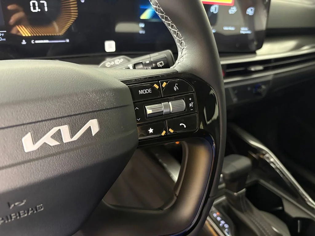 New 2026 Gray Kia LX image 21