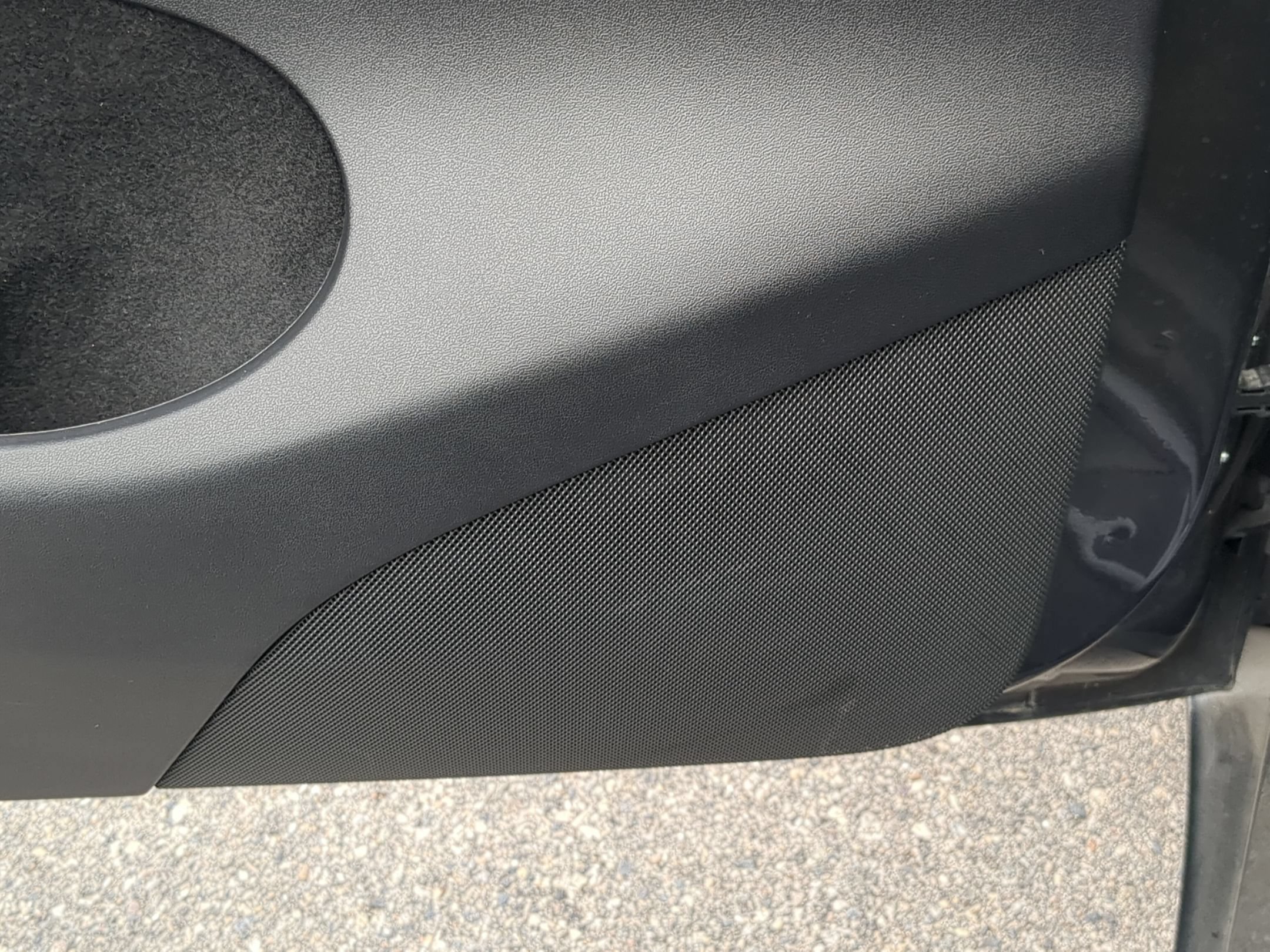 Used 2023  Tesla Long Range image 13
