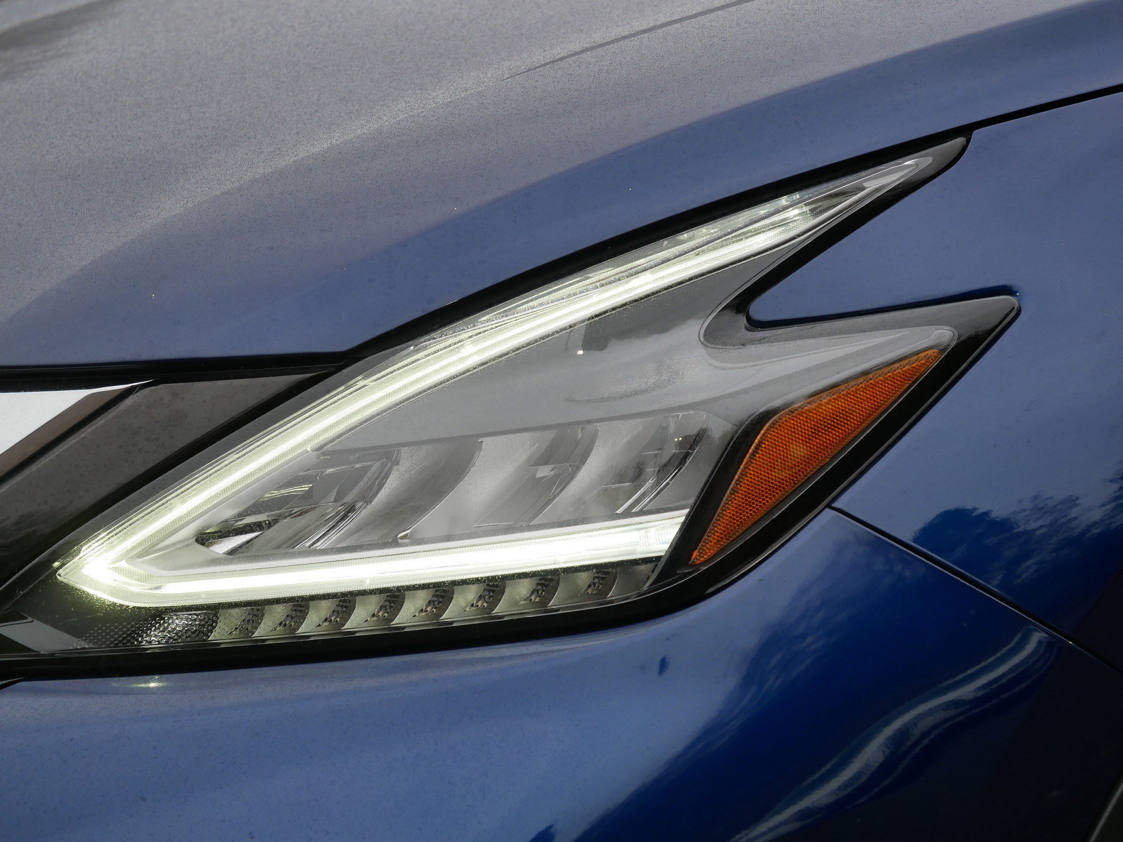 Certified Used 2019 Deep Blue Pearl Nissan Platinum image 16
