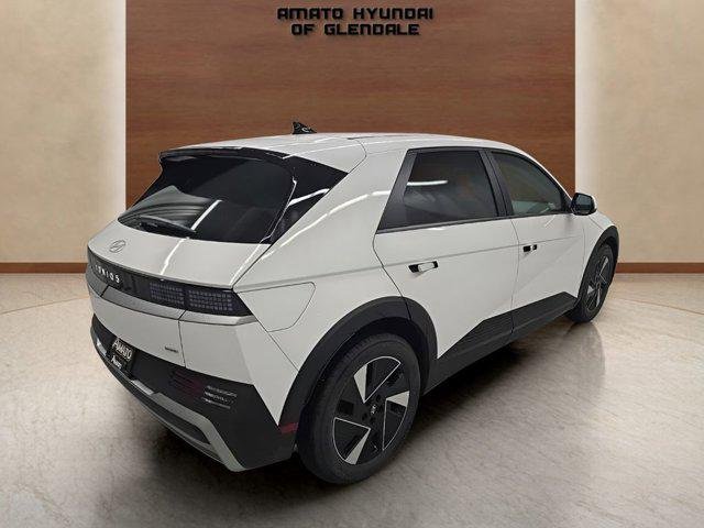 New 2026 White Hyundai SEL image 6