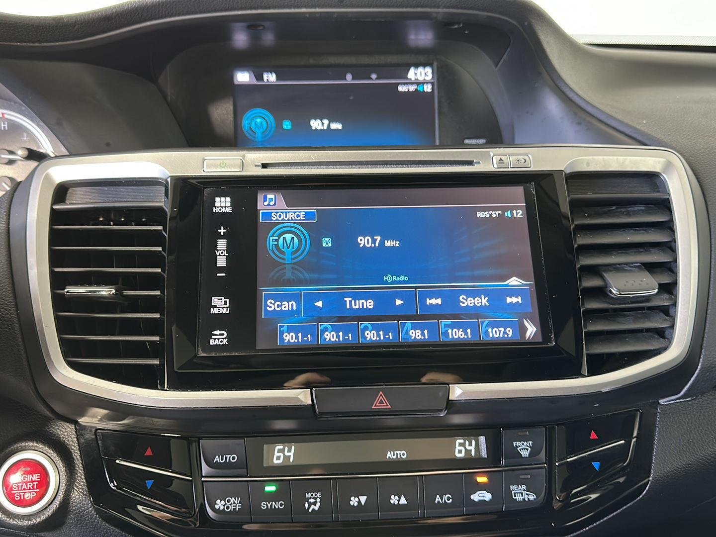 Used 2017 Lunar Silver Metallic Honda EX image 14