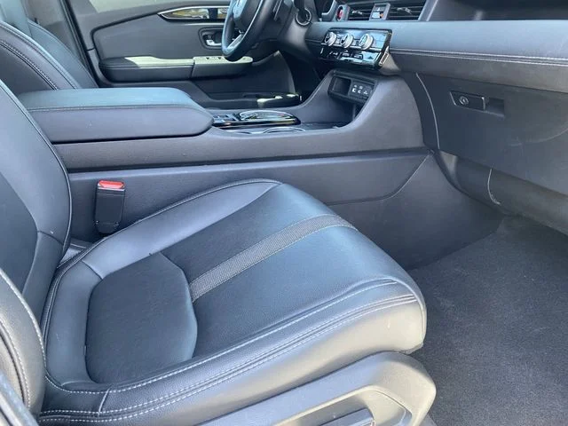 2025 Honda Pilot Touring - Photo 11