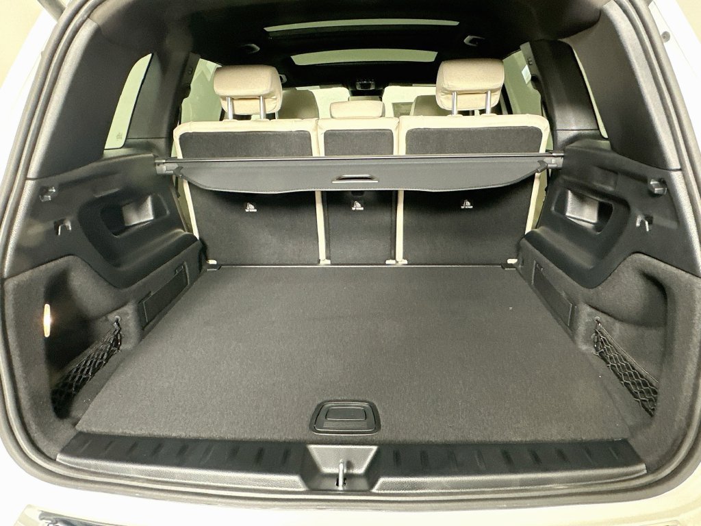 New 2026 Polar White Mercedes-Benz GLB 250 image 59
