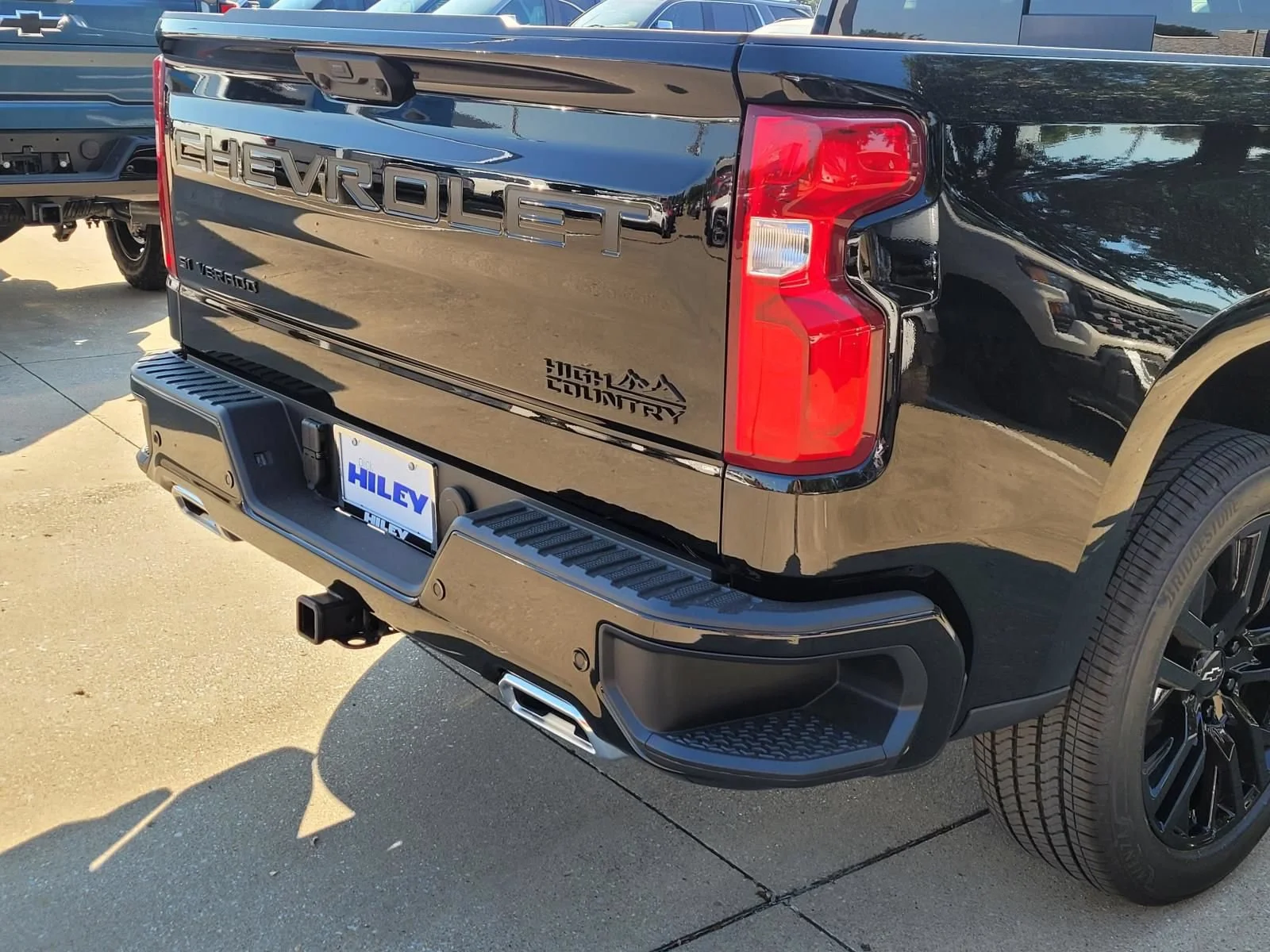 New 2026 Black Chevrolet High Country image 4