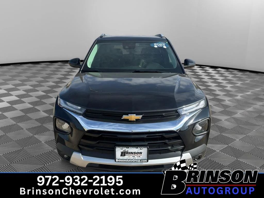Certified Used 2023 Mosaic Black Metallic Chevrolet LT image 2