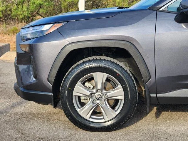 Used 2024 Magnetic Gray Metallic Toyota XLE All-Wheel Drive image 8