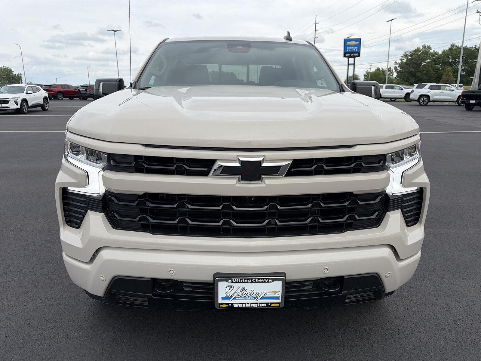 New 2026 White Sands Chevrolet RST image 11