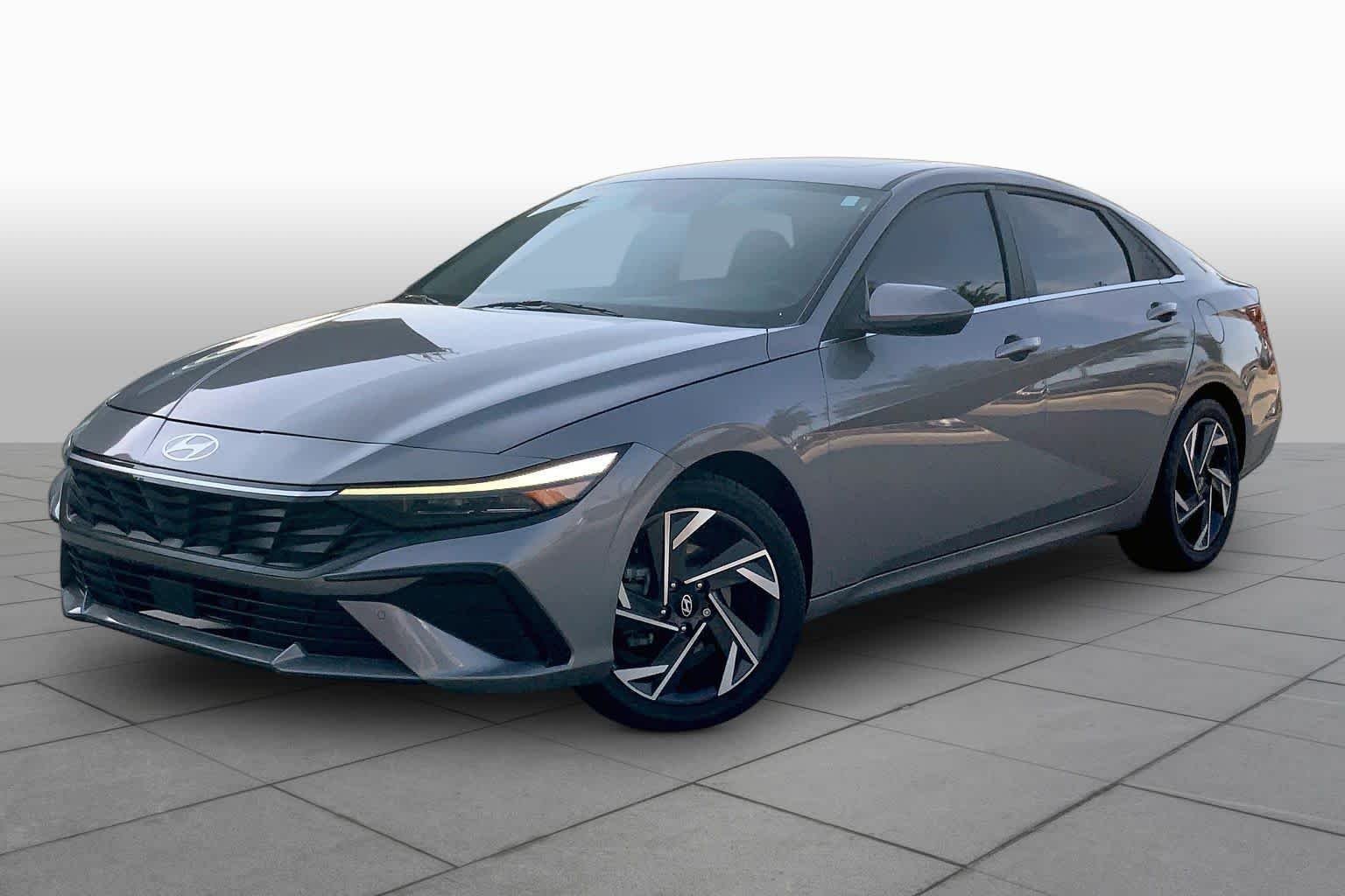 2024 Hyundai Elantra Hybrid