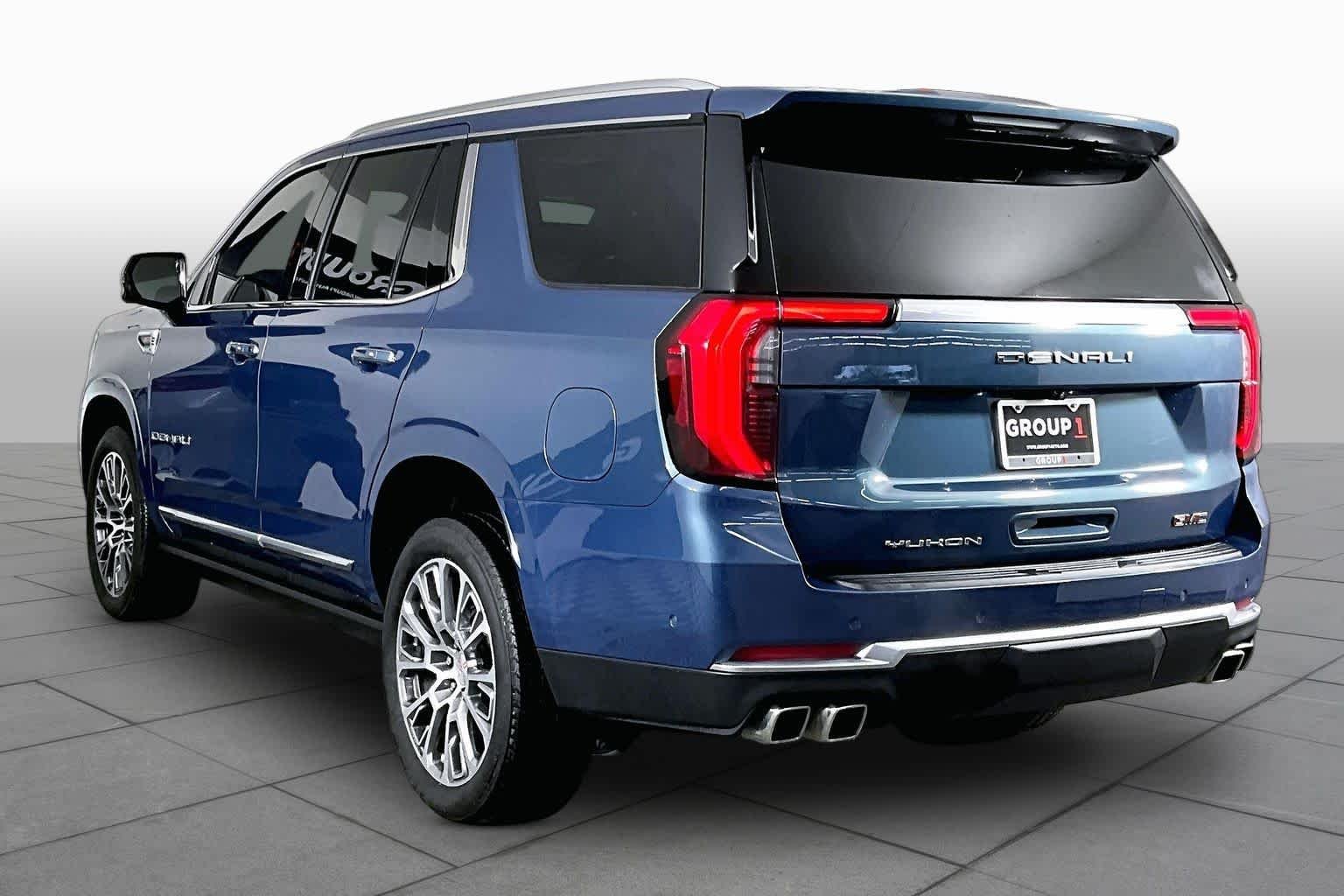 2026 GMC Yukon Denali - Photo 12